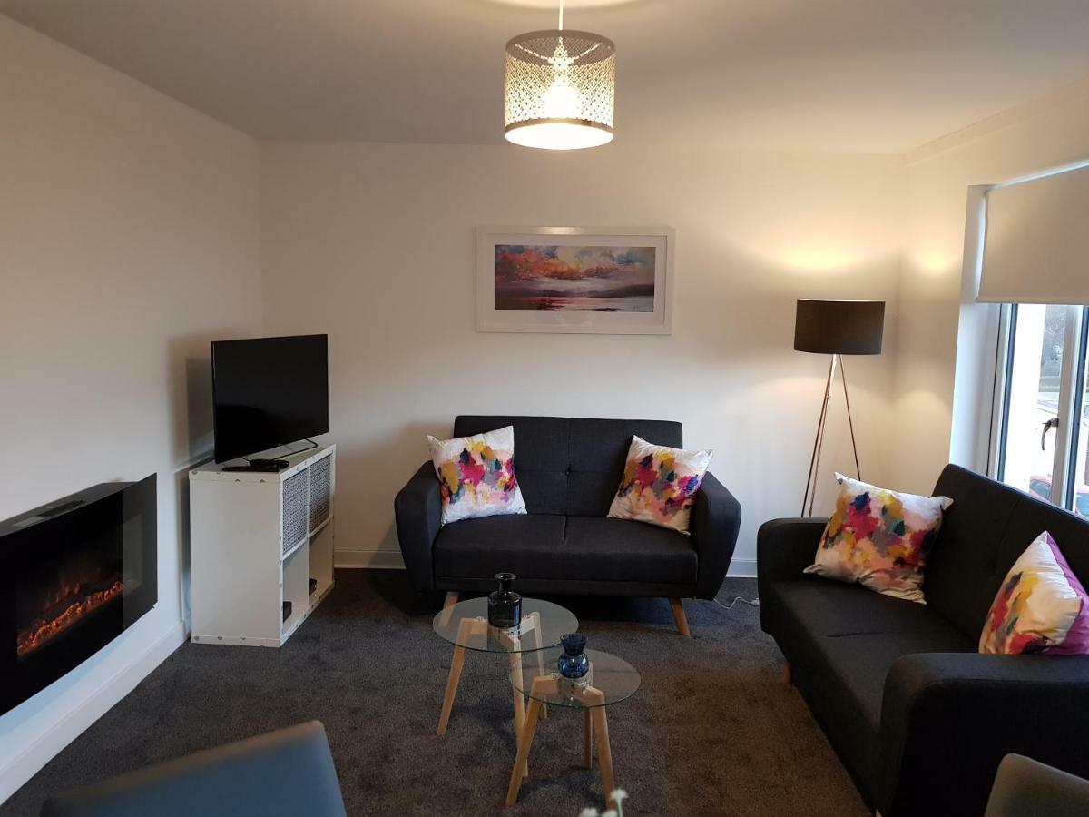 Carnegie Place Ист Килбрайд Екстериор снимка