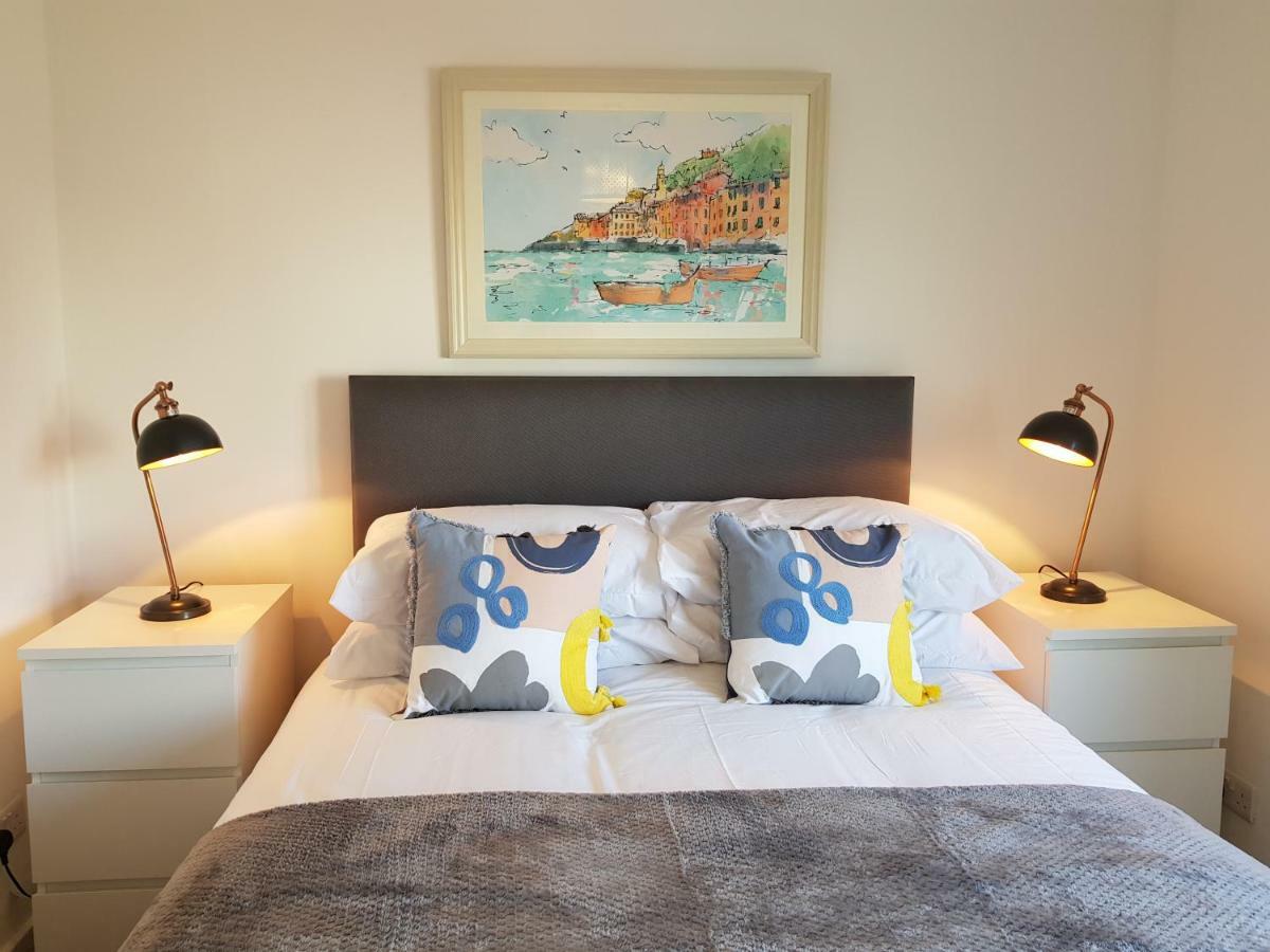Carnegie Place Ист Килбрайд Екстериор снимка