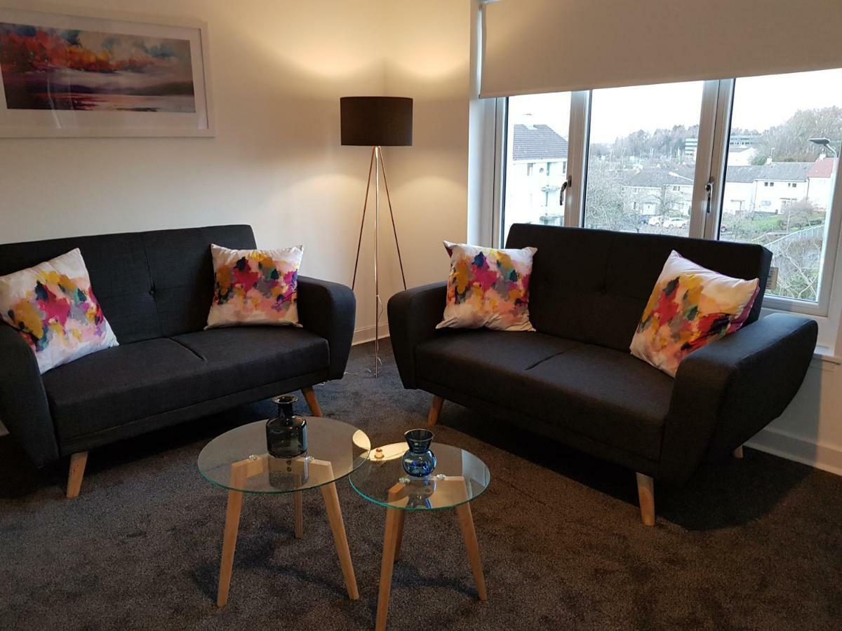 Carnegie Place Ист Килбрайд Екстериор снимка